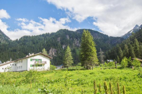 Wiegenwald Lodge - Steinbock Lodges, Uttendorf, Österreich